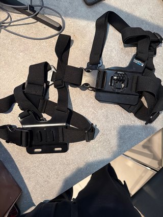 GoPro Hero 4 con pantalla y accesorios