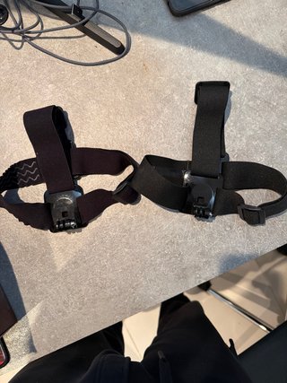 GoPro Hero 4 con pantalla y accesorios