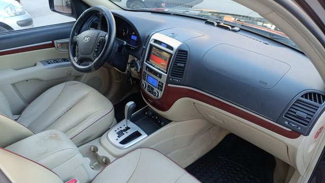 Hyundai Santa Fe 2.2 CRDi VGT Style Automático 5 plazas