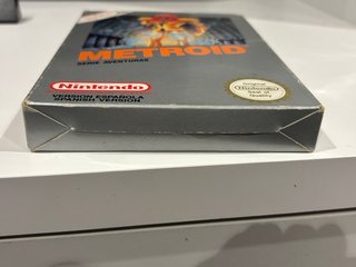 Metroid NES (Nintendo Entertainment System)