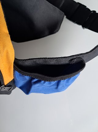 Marsupio Kappa Blu/Arancio/Nero con Tasche e Zip.