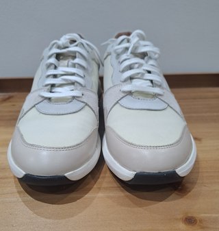 Zapatillas Clarks Beige, crema, gris y Blancas