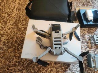 Dron DJI Mini 2 Fly More Combo