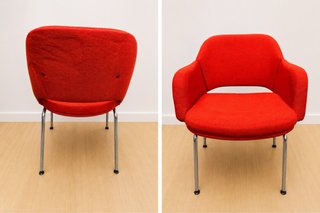 Sillón rojo moderno