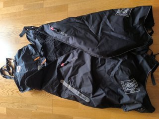 Manta Tucano Urbano Termoscud Negra