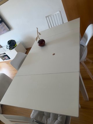Mesa de comedor extensible blanca