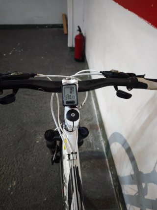 Bicicleta Orbea Blanca en muy buen estado
