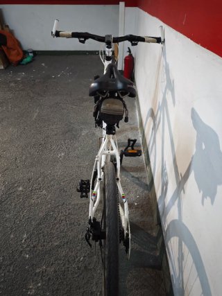 Bicicleta Orbea Blanca en muy buen estado