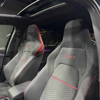 Volkswagen Golf 8.5 GTI 2.0 TSI 300cv Clubsport