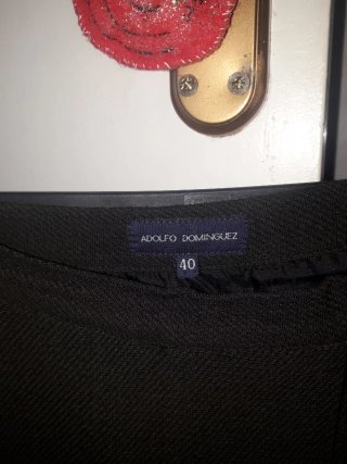 Falda Adolfo Domínguez  Negra Talla L/40