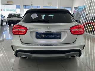MERCEDES-BENZ Clase GLA GLA 200 d