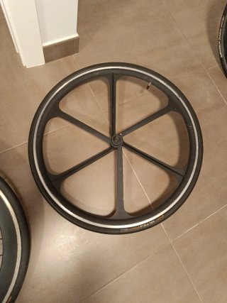 Ruedas Fixie 6 aspas delantera y perfil 60mm trase
