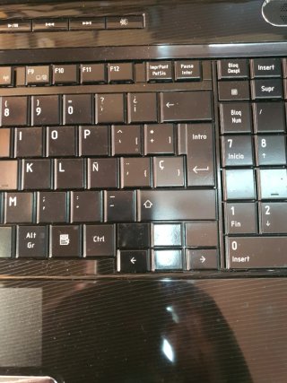 Portátil Toshiba Satellite L505-10K