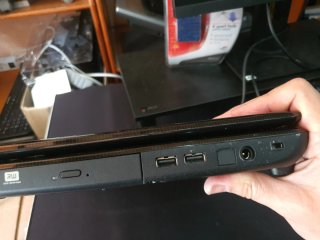 Portátil Toshiba Satellite L505-10K