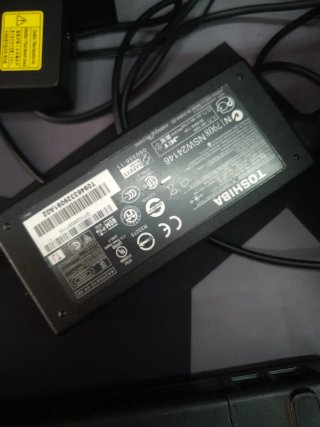 Portátil Toshiba Satellite L505-10K