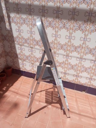 Escalera de  Aluminio 2 Peldaños