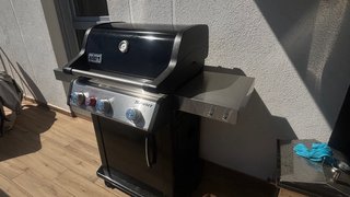 Parrilla Weber Negra y Plateada Nueva