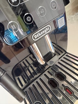 Cafetera DeLonghi Magnifica S - Muele grano