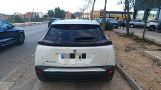 Peugeot e-2008 2022