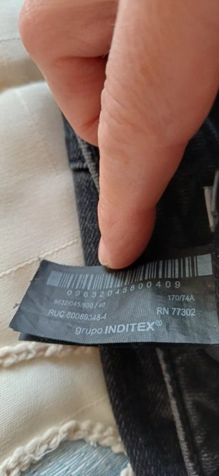 Pantalón vaquero gris oscuro mujer