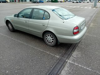 Daewoo Leganza 2001
