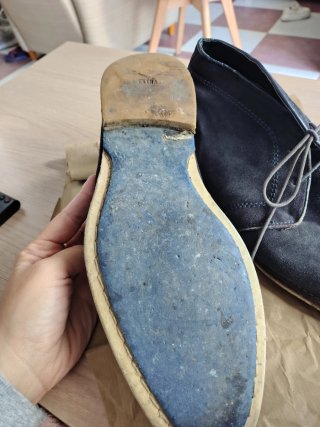 Botas de ante grises