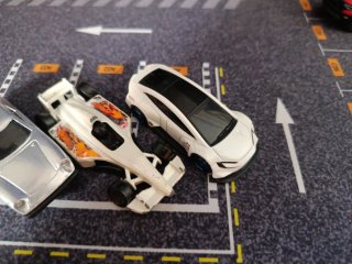 Lote Hot Wheels y Matchbox Coches Colección