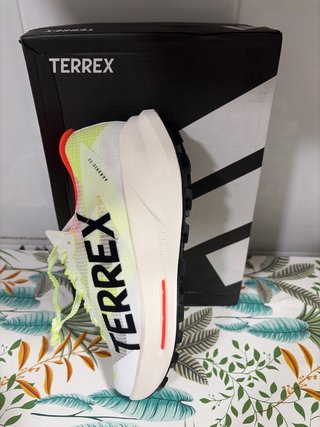 Adidas Terrex Talla 42
