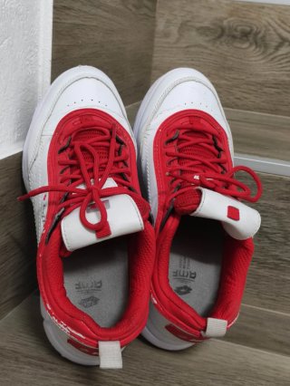 Scarpe sportive Lotto donna n.37