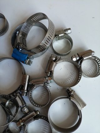 Lote de abrazaderas metálicas