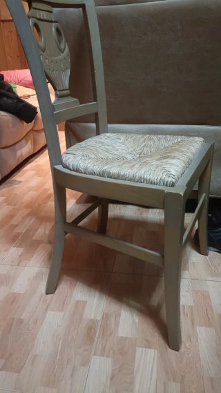 Sillas de comedor de madera y ratán