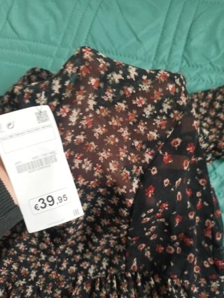 Vestito Zara. Stampa floreale