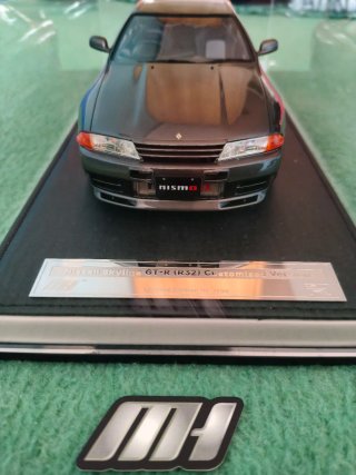 Réplica r32 edición limitada 300 unidades motorhel