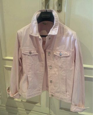 Cazadora vaquera rosa Zara