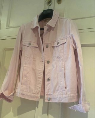 Cazadora vaquera rosa Zara