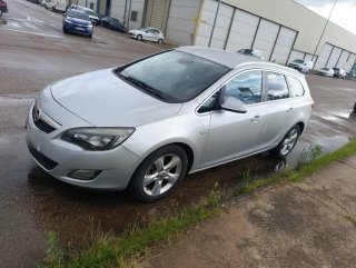 Opel Astra 2012