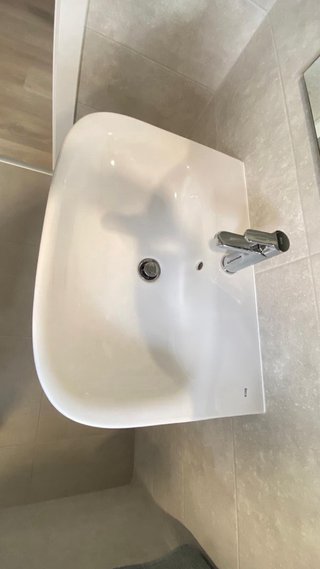 Lavabo Roca completo + grifo y sifón de 60cm