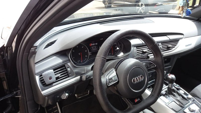 Audi A6 2015 - foto 1