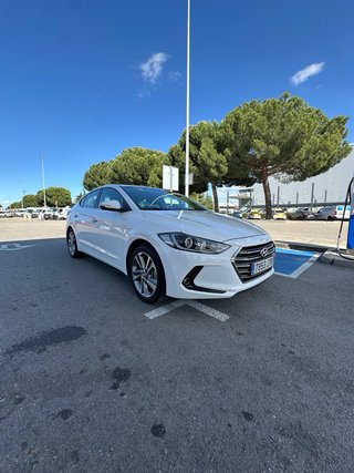 Hyundai Elantra 2016