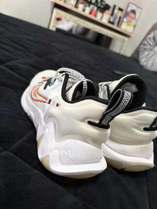 Nike Giannis Immortality 2 Scarpe da Ginnastica Ta