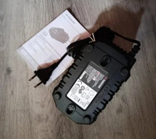 Cargador rápido PARKSIDE 4.5 A PLS 200 C3