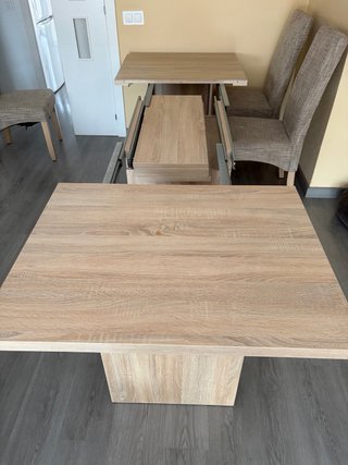 Mesa comedor extensible + 4 sillas