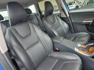VOLVO XC60 2.4 TDI 190 CV IMPOLUTO SOLO 106.000 KM
