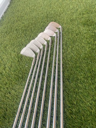 Conjunto de palos de golf hierros para zurdo