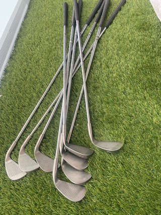 Conjunto de palos de golf hierros para zurdo