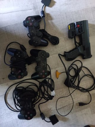 Pistola G + 4 Mandos PS2