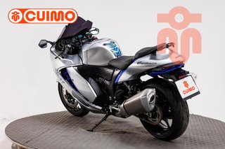 SUZUKI HAYABUSA 1300