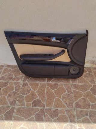 Tapicería Puertas Audi A6 C5 2004