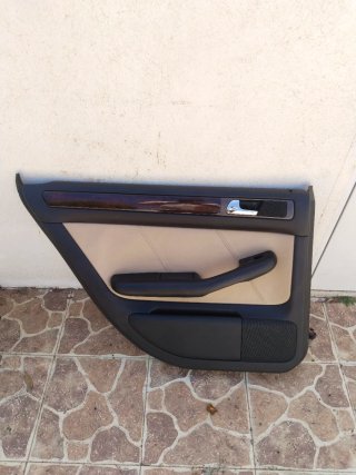 Tapicería Puertas Audi A6 C5 2004