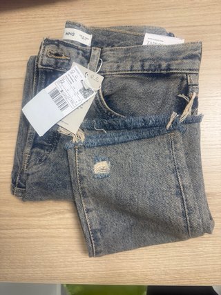 Pantalón vaquero tiro bajo Nuevo a estrenar